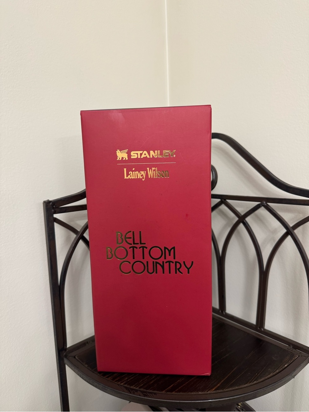 NWT Stanley x Lainey Wilson Country Gold 40oz Quencher Tumbler